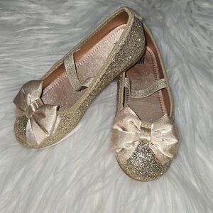 H&M girls shoes- Size 10